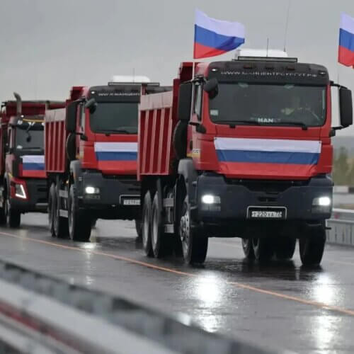 Открыто рабочее движение по новому путепроводу через железную дорогу в районе Логиново на федеральной трассе Р-354